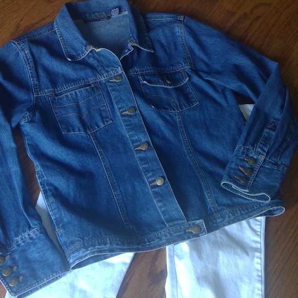 Lightweight Jean Jacket - Picture 3 of 11